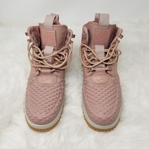 Nike Lunar Force 1 Duckboot “Particle Pink” Sneakers